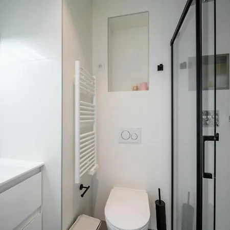 Superb 55m2 - Heart Of - 2br4p Cannes